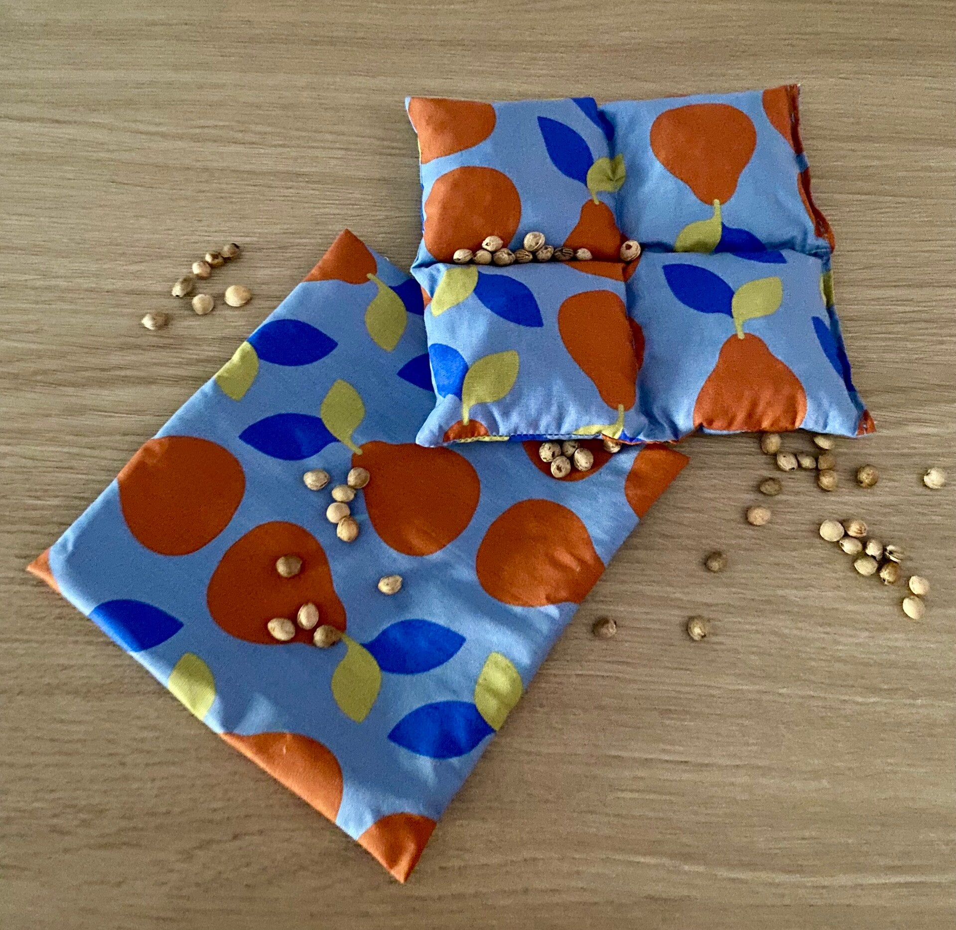 BOUILLOTTE SÈCHE NOYAUX DE CERISES – DÉHOUSSABLE  PETITE
