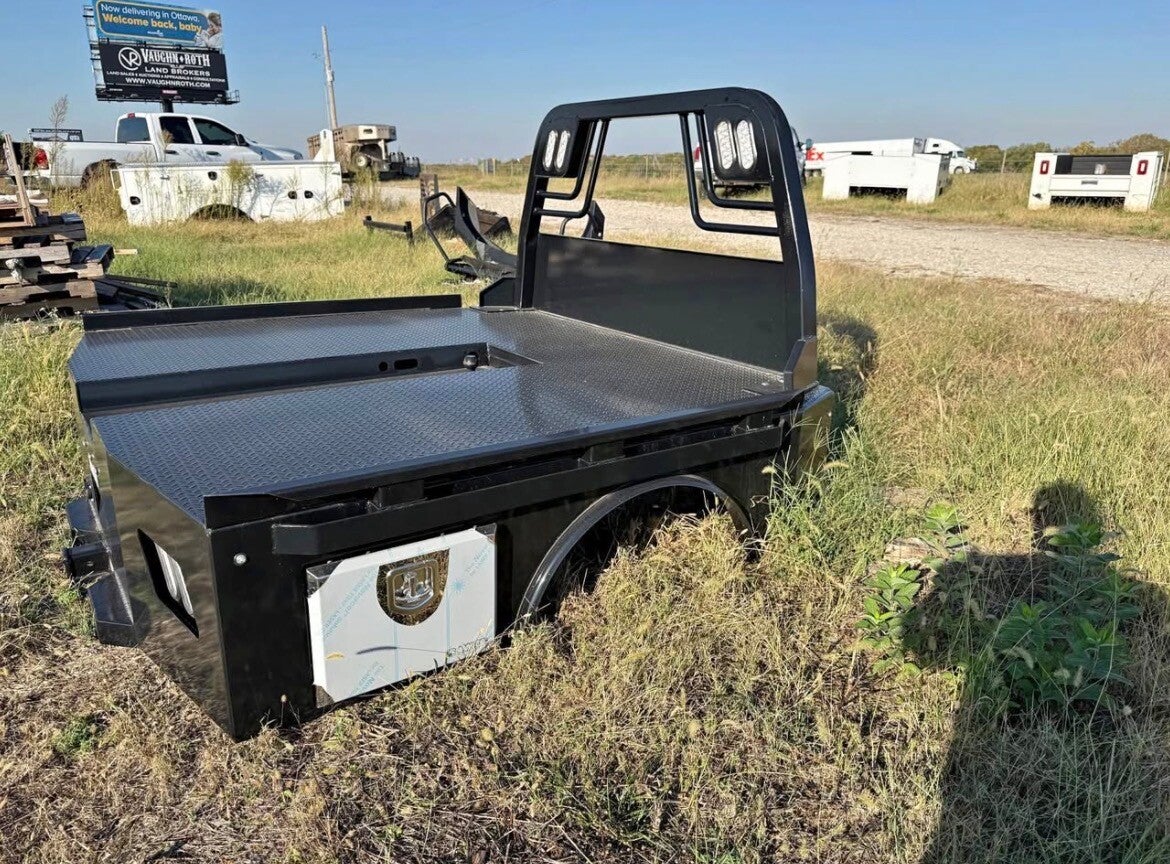 Discounted Megacab Dually Crownline skirted ￼