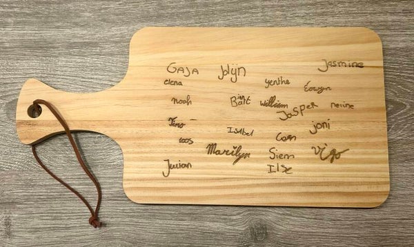 Juf en Meester Borrelplank met namen en tekst (dubbelzijdig)