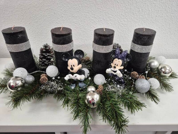 Mickey Mouse & Minnie Mouse Weihnachtsgesteck Adventskranz