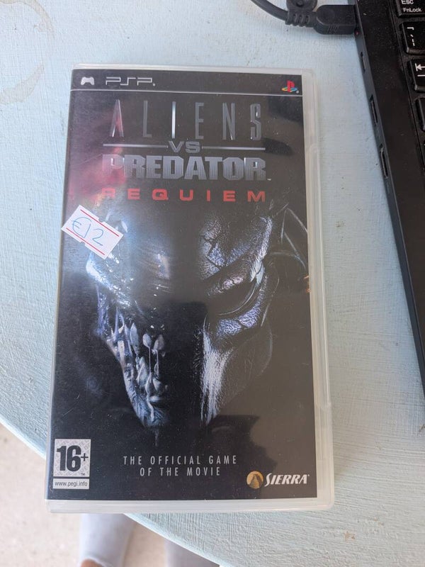 Aliens vs. Predator: Requiem | PSP