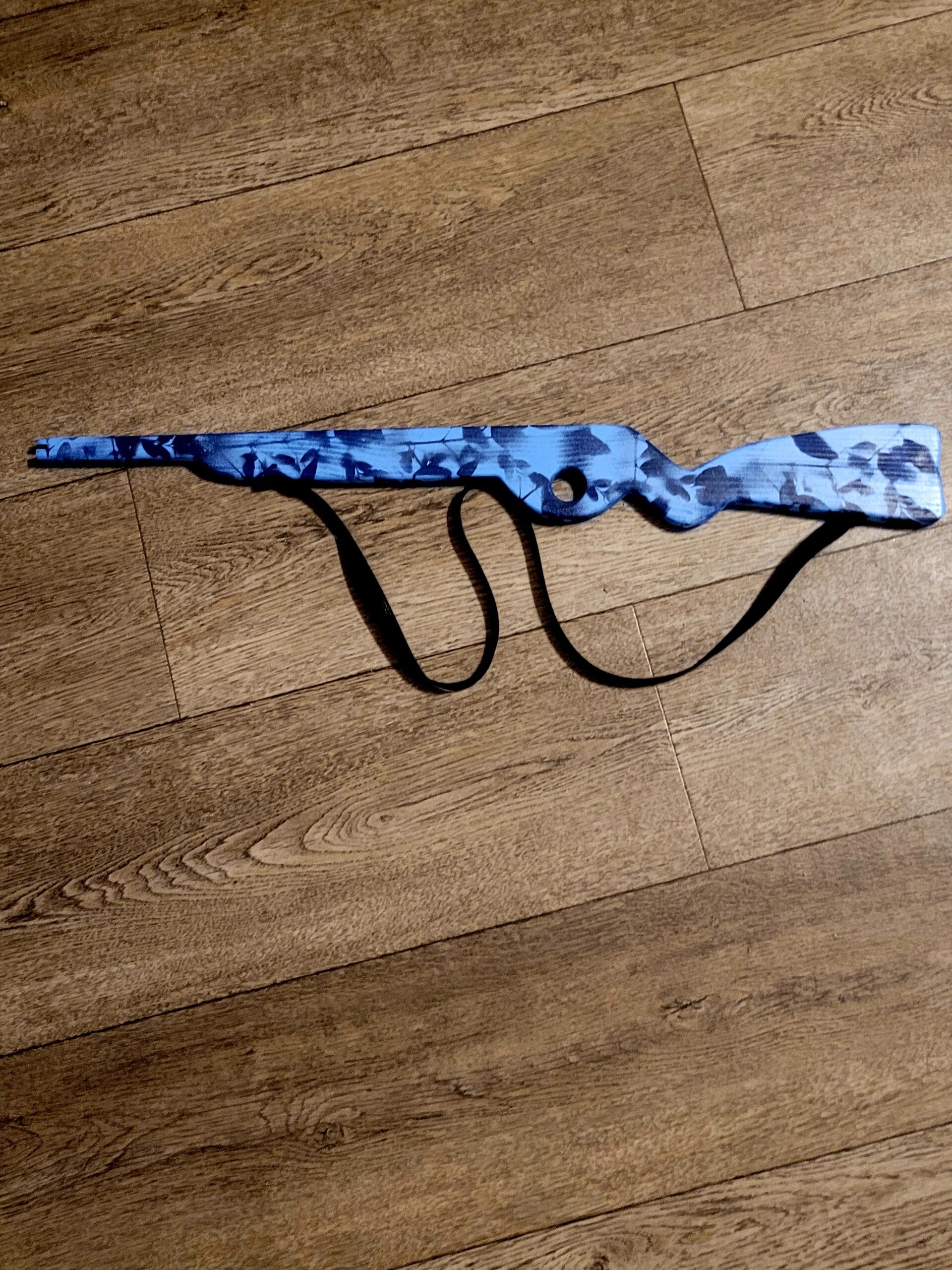 Wooden toy rifle ( does not shoot rubber bands)