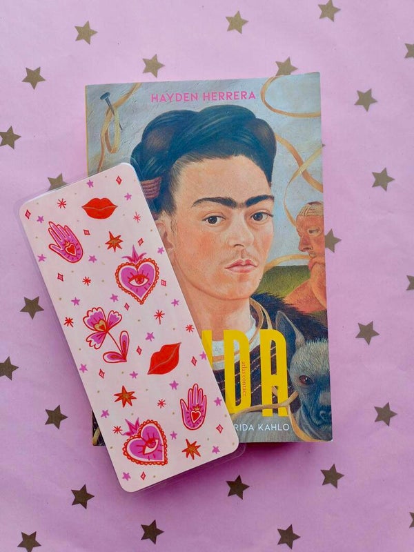 Kleurrijke boekenlegger ‘Pink magic’