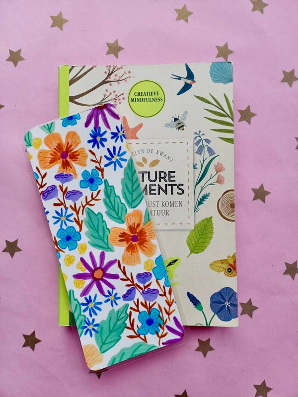 Kleurrijke boekenlegger ‘Bloemenpracht’