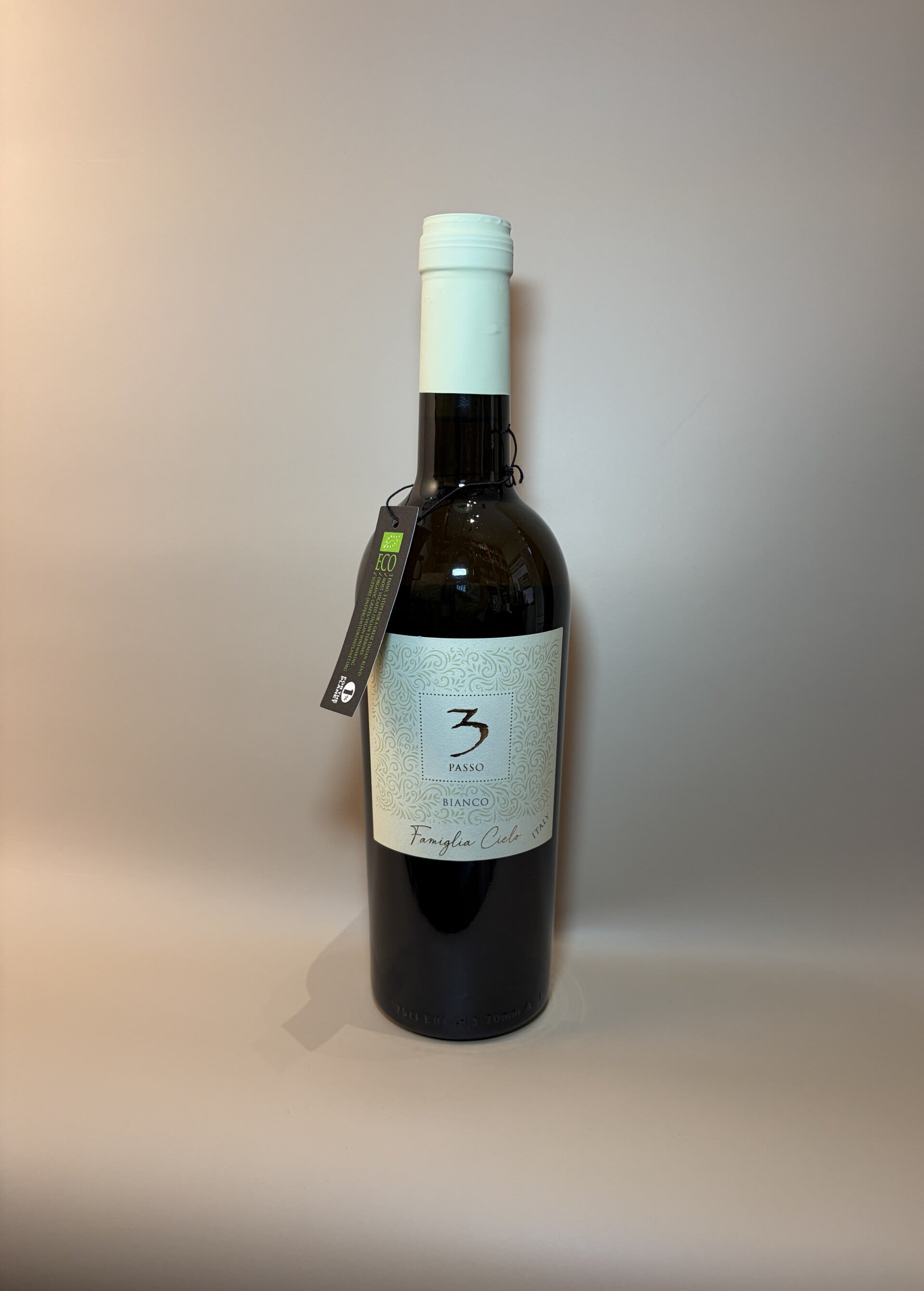 3 PASSO, Fiano &amp; Chardonnay, Italija