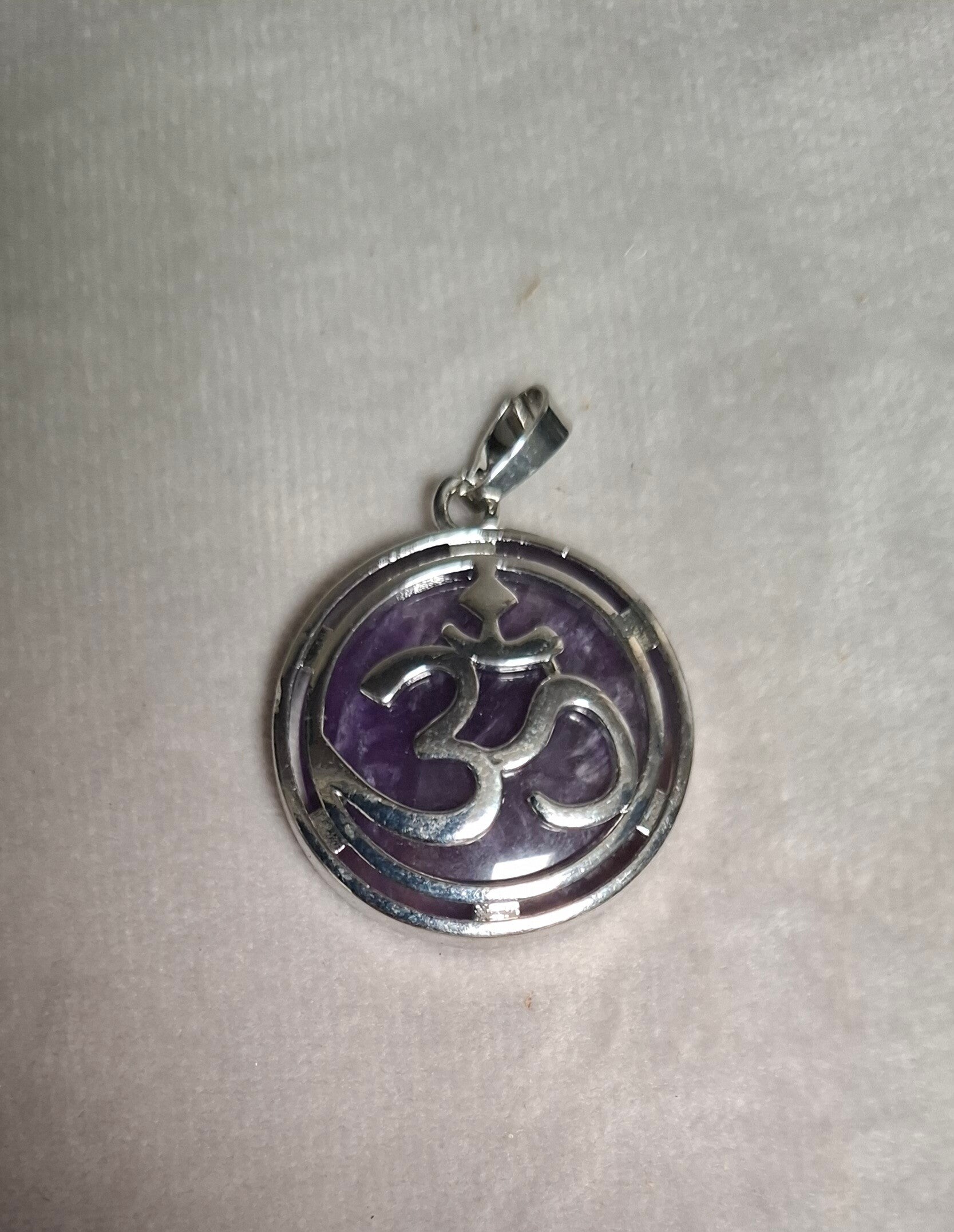Amethist hanger ohm
