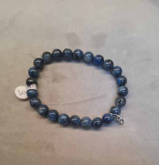 Kyaniet armband