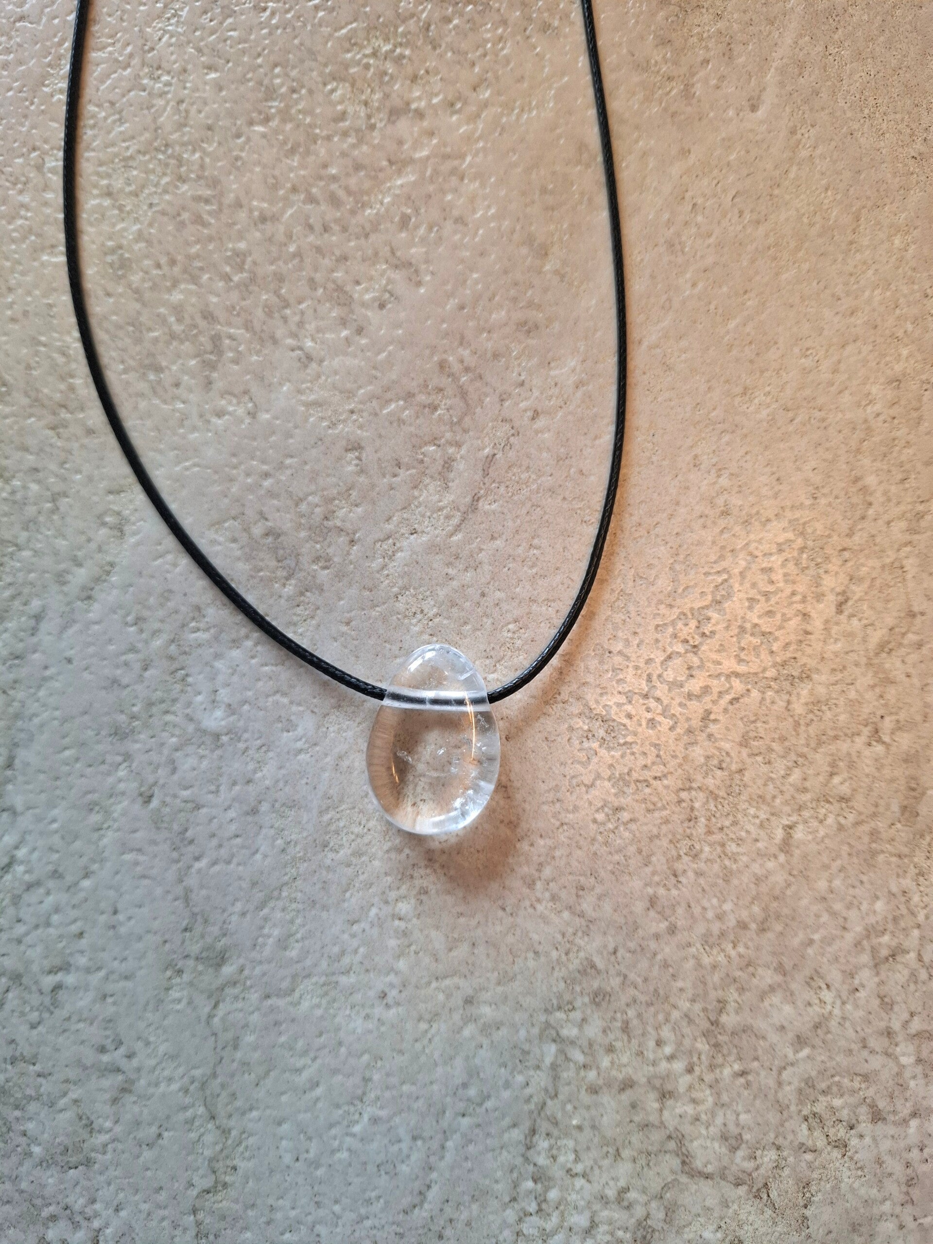 Bergkristal  doorboorde hanger