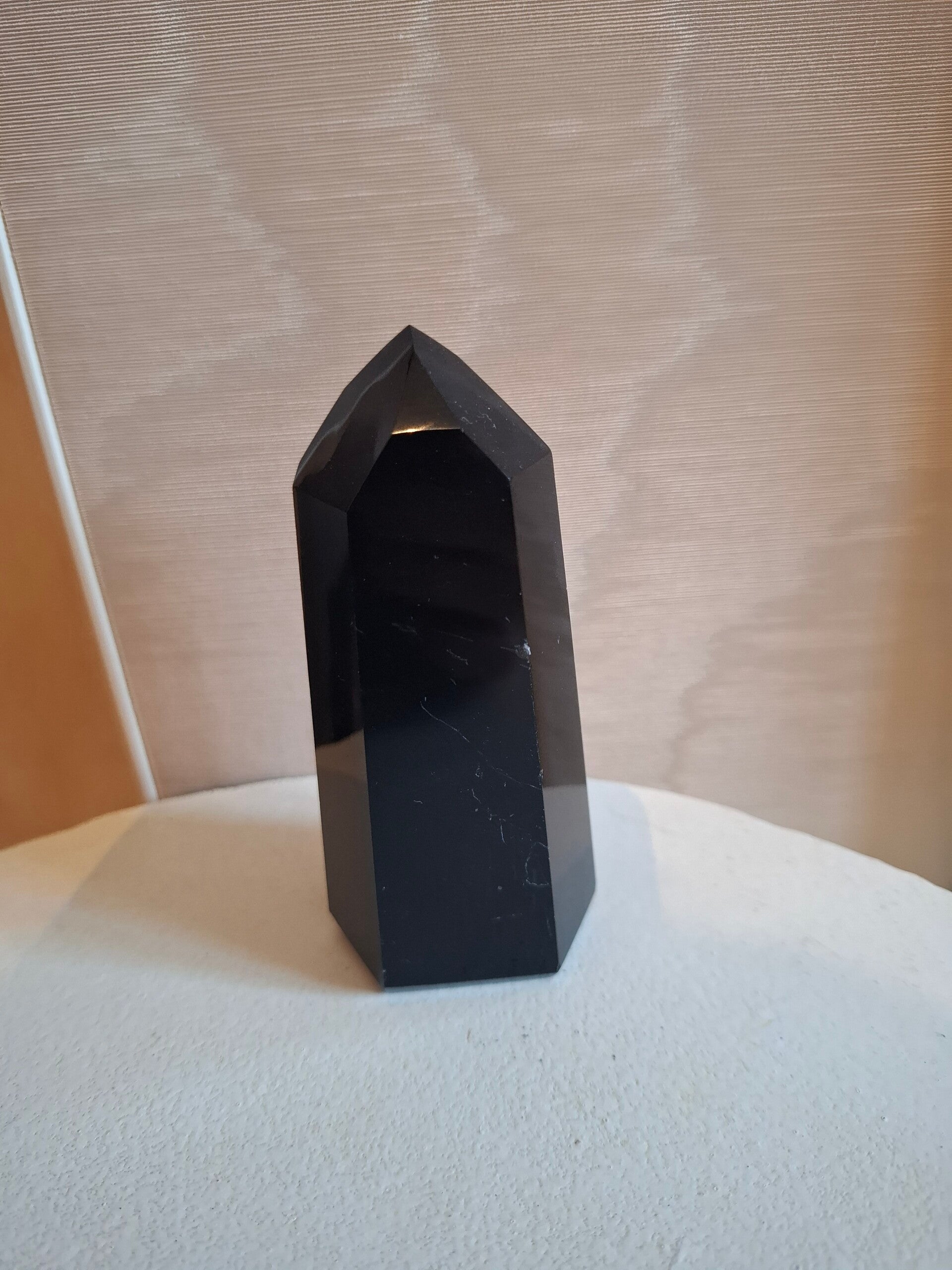 Obsidaan obelisk
