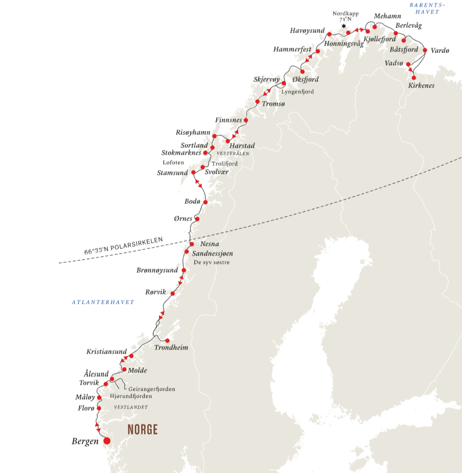 De Hurtigruten legt aan in Svolvær