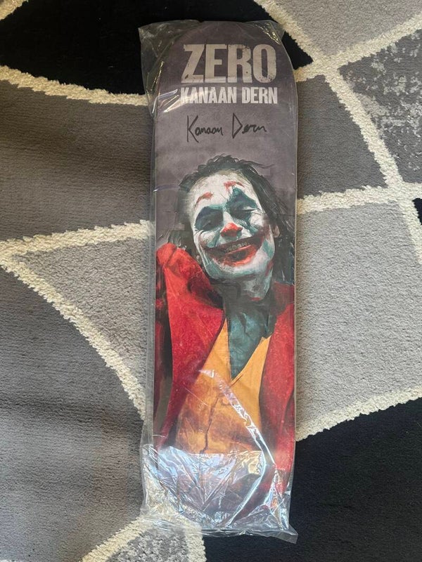 Zero - Kanaan Dern Joker ( Signed )