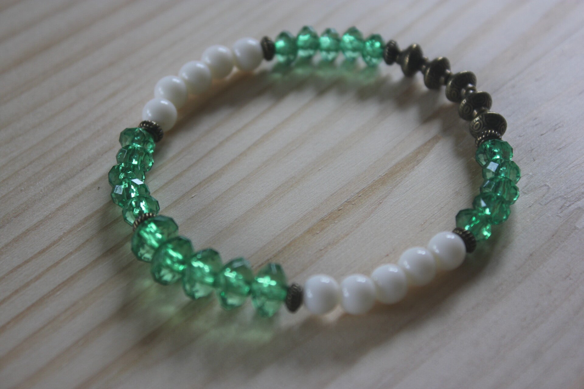 Ref. 26000031 - PULSERA VERDE QUE TE QUIERO VERDE