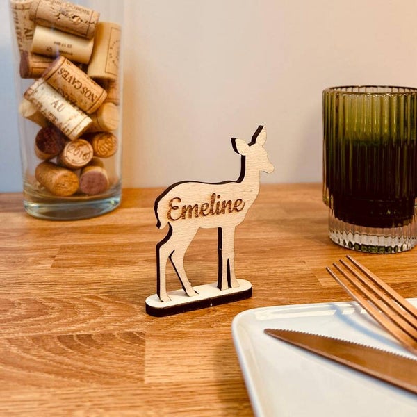 Marque place - La biche et sa famille