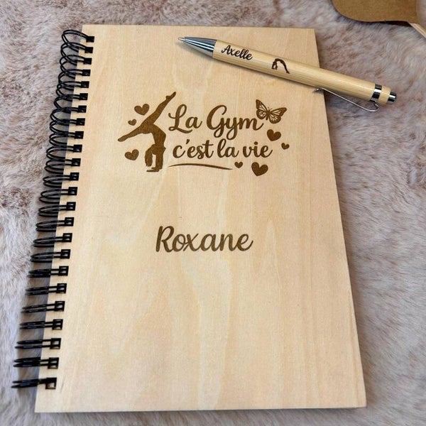 Cahier "Gymnastique" et stylo