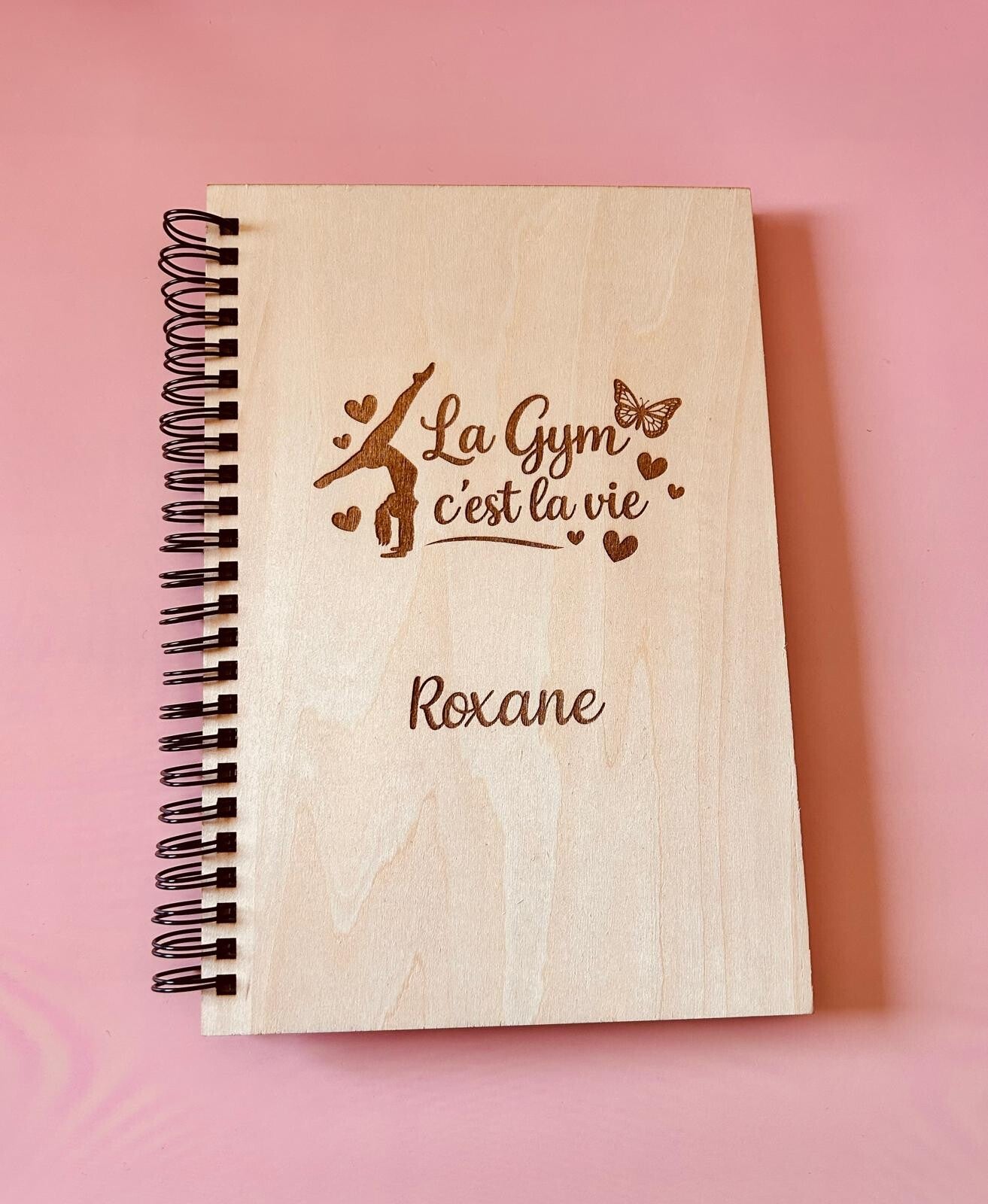 Cahier avec sa couverture bois