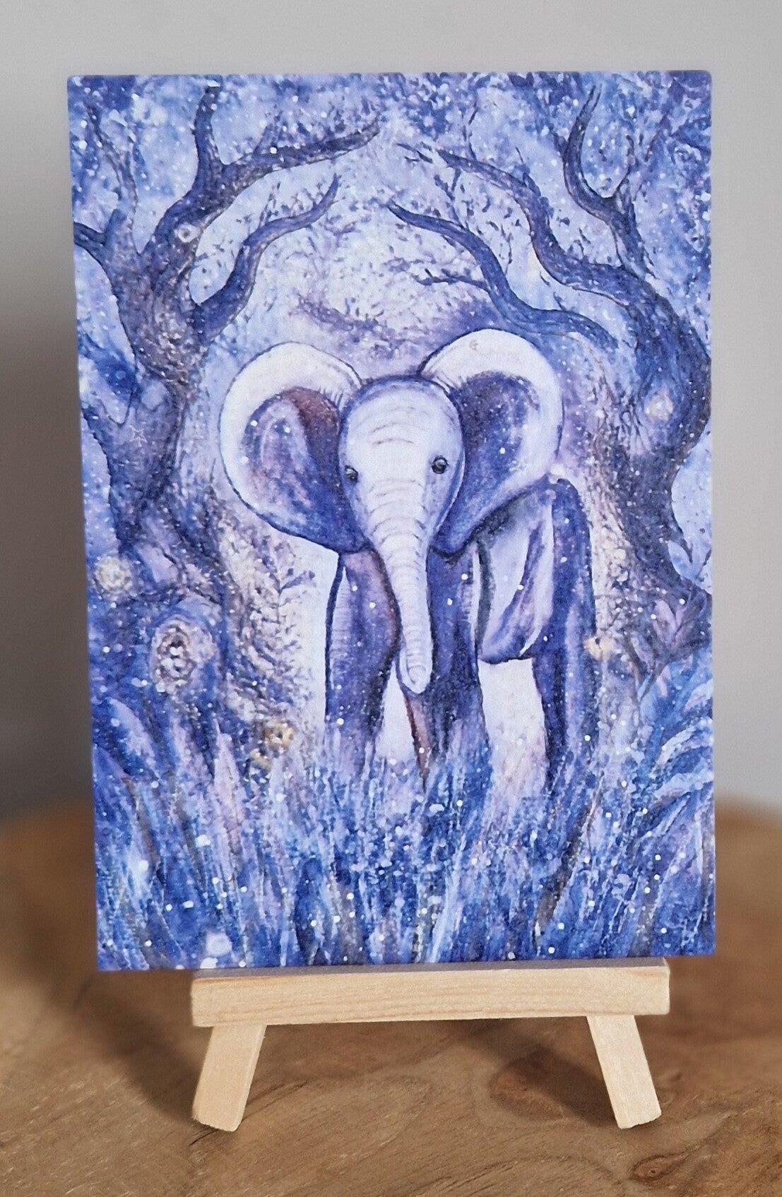 Olifant in paars