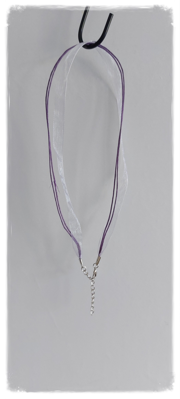 Wax/ organza ketting lila