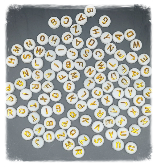 Herzwild Letterkralen om te rijgen, ca. 1000 stuks, 4 x 7 mm, kleurrijke letterkralen, knutselkralen, letters A-Z, kralen voor sieraden knutselen ( kleurrijk goudkleurig E-zwart Herzwild Letterkralen om te rijgen, ca. 1000 stuks, 4 x 7 mm, kleurrijke letterkralen, knutselkralen, letters A-Z, kralen voor sieraden knutselen ( kleurrijk goudkleurig E-zwart