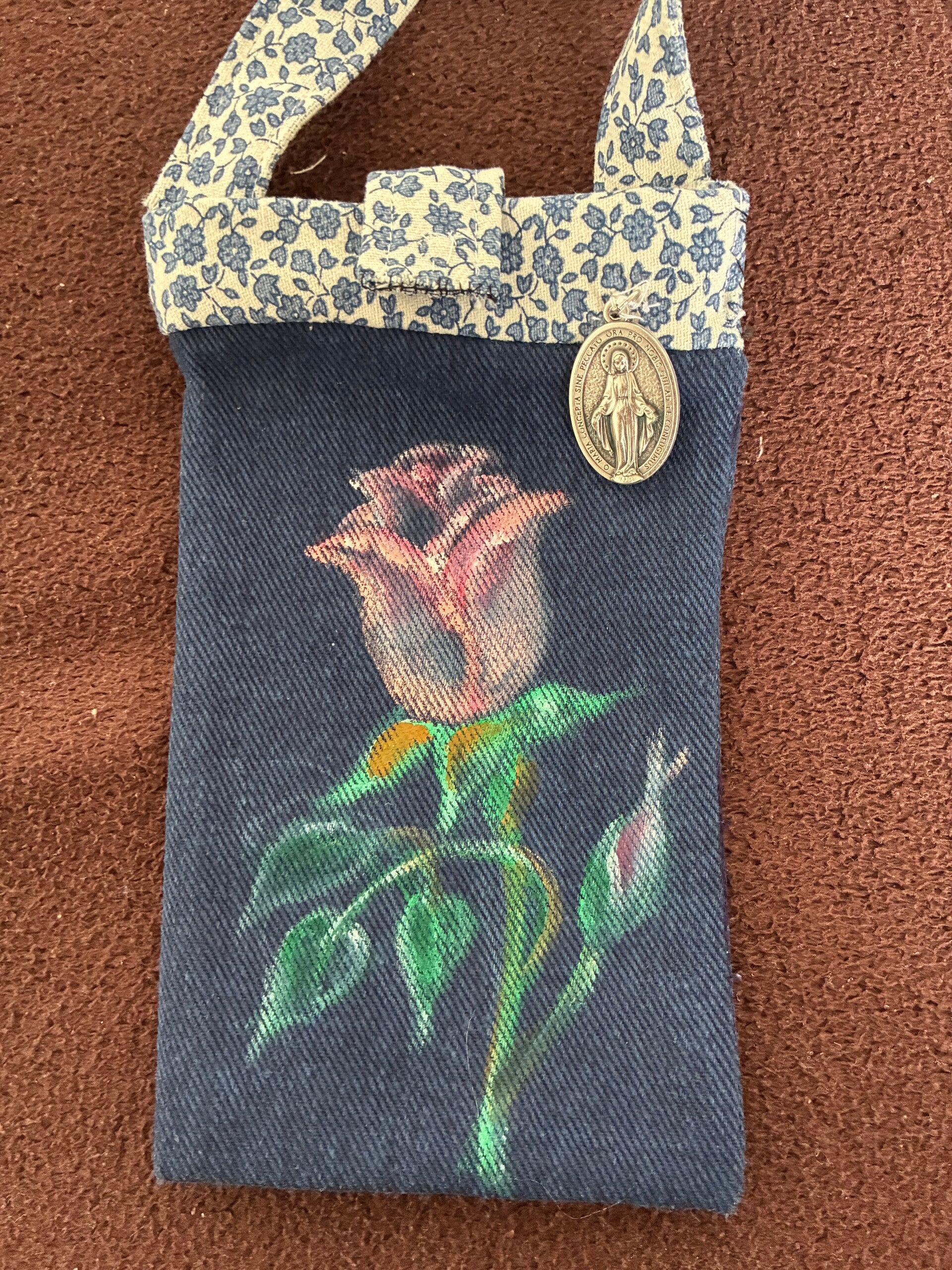 Borsina porta cellulare - jeans - dipinta a mano - Rosa
