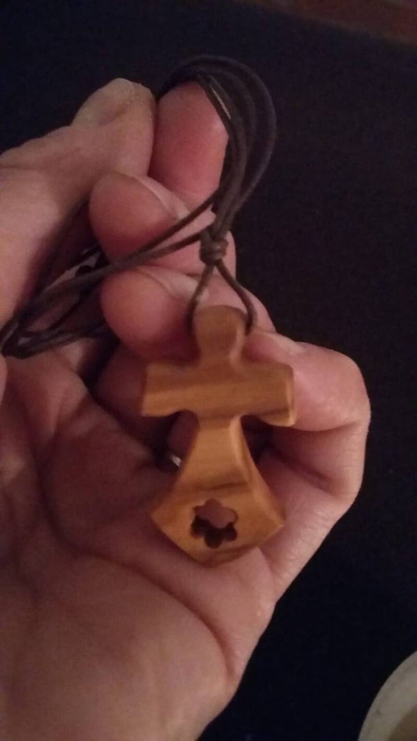 Croce del Carmelo - Marrone