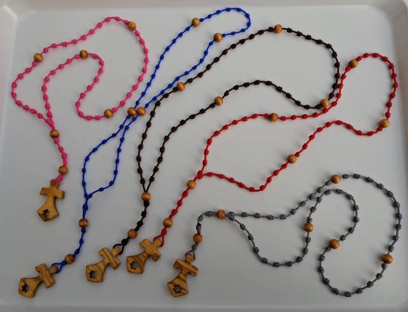 Rosari con i nodi 20 Poste