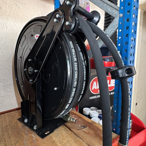 CARRETE DE MANGUERA DE 1/2 X 50 PIES PARA COMBUSTIBLE