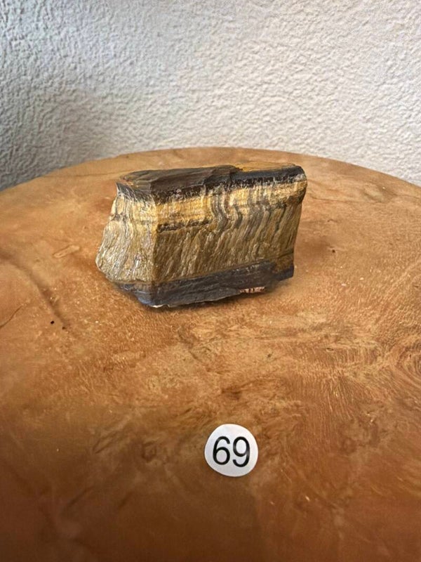 Tijgeroog ruw nr69