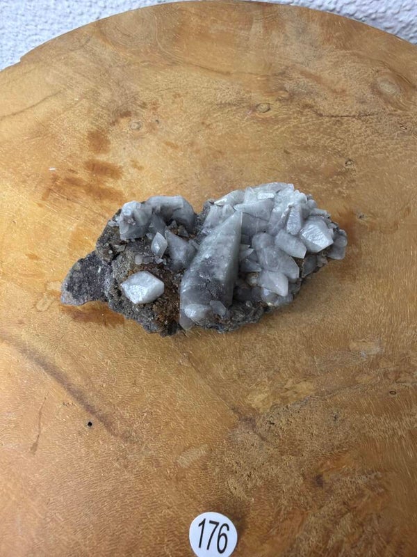 Hondentand calciet nr176