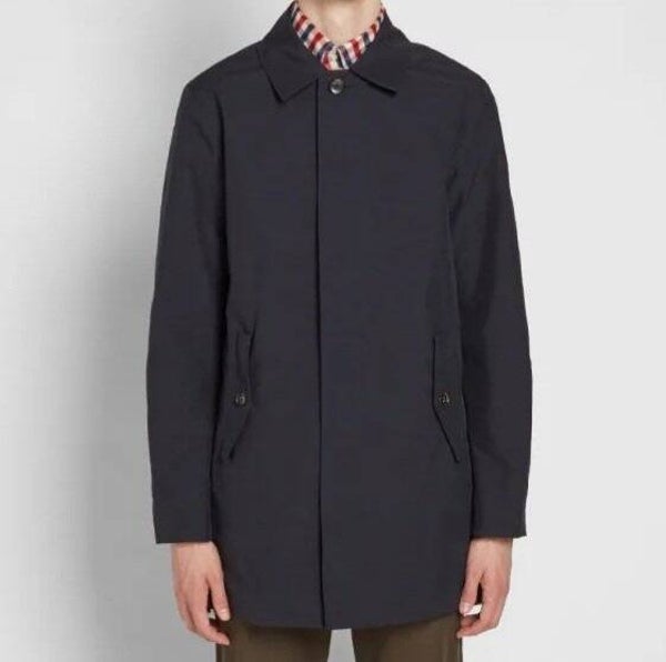 Real Hoxton Black Mac Coat Einzelstück