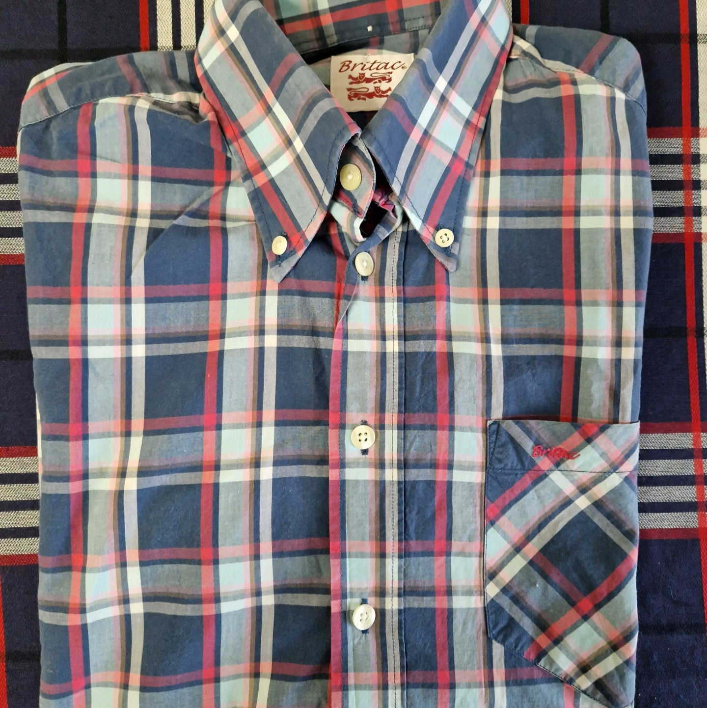 Britac Button-Down Grösse M MRS09