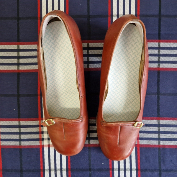 Vintage Pumps Braun Grösse 38.5-39 JNM47