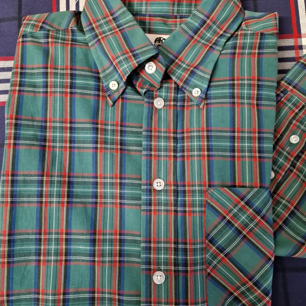 Art Gallery Button-Down Size M TMO15