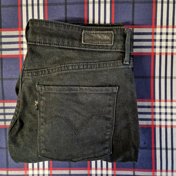 Levis Jeans - W29 L32 - GRF08