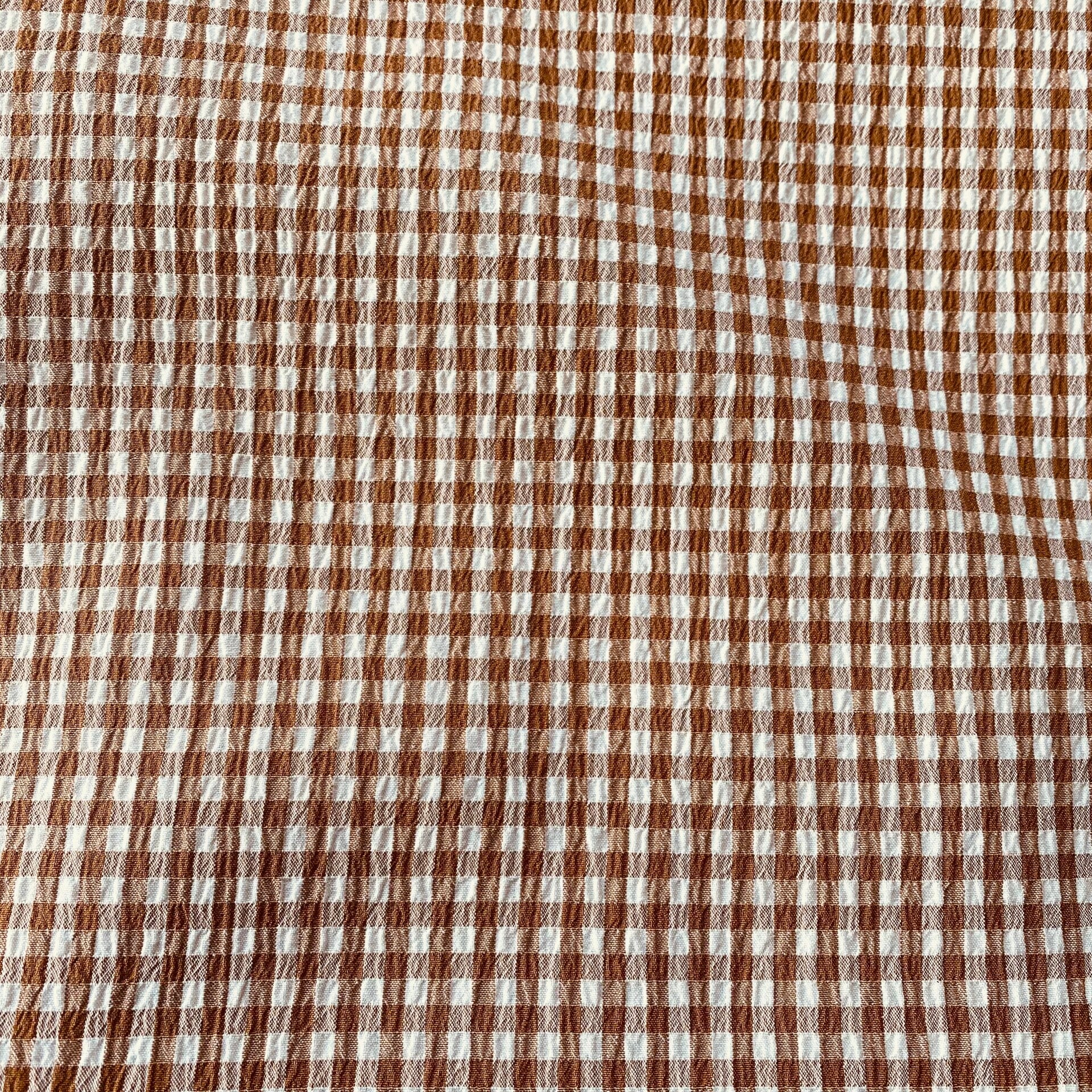 3011 - bruin beige blokje seersucker 