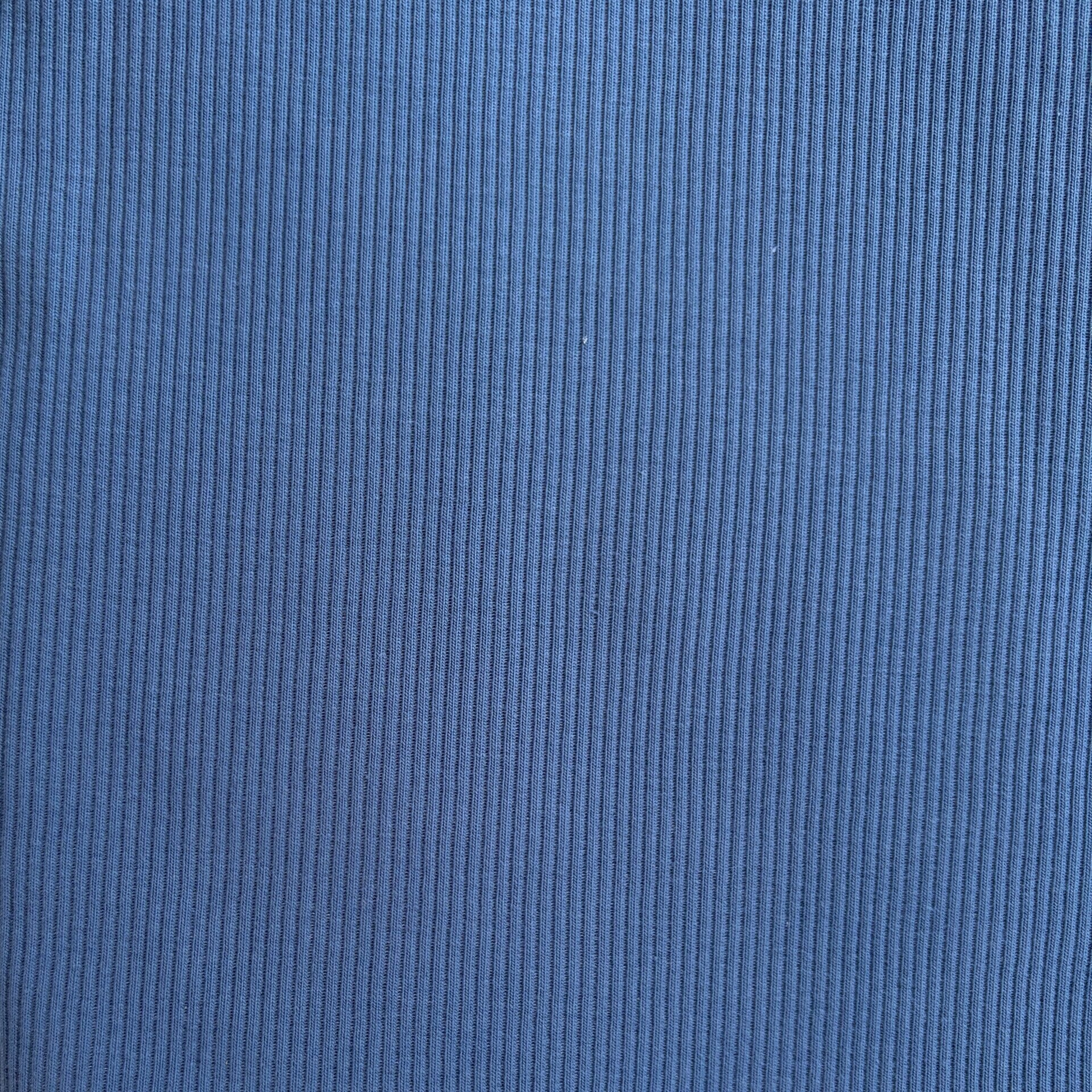 2028 - blauw fijne rib