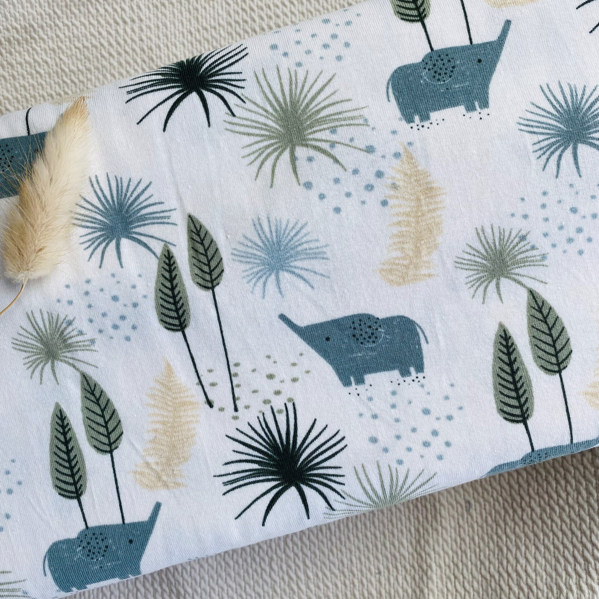 Plat tricot DP 13 - Olifanten bos