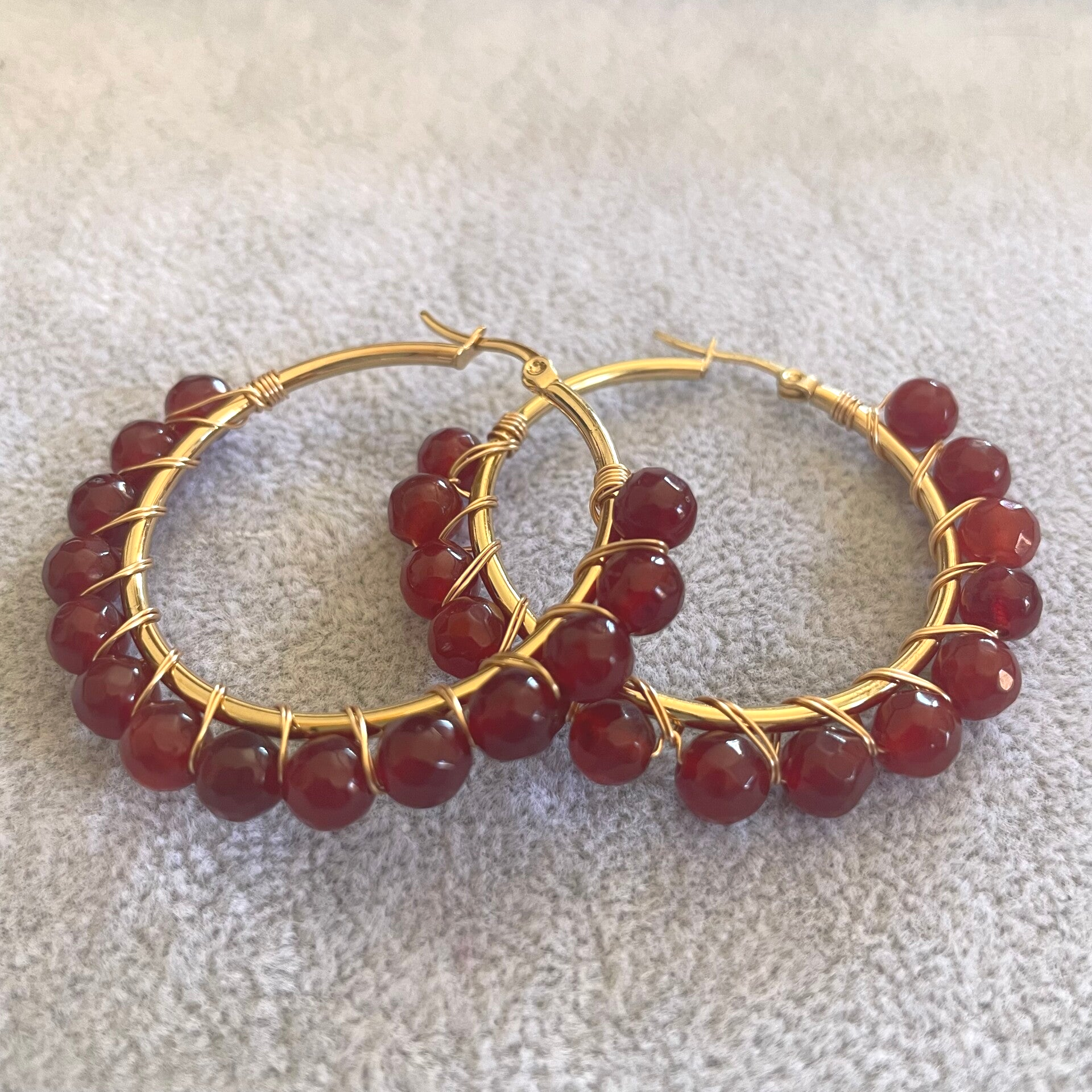 Boucle d'oreille créole grande - rouge