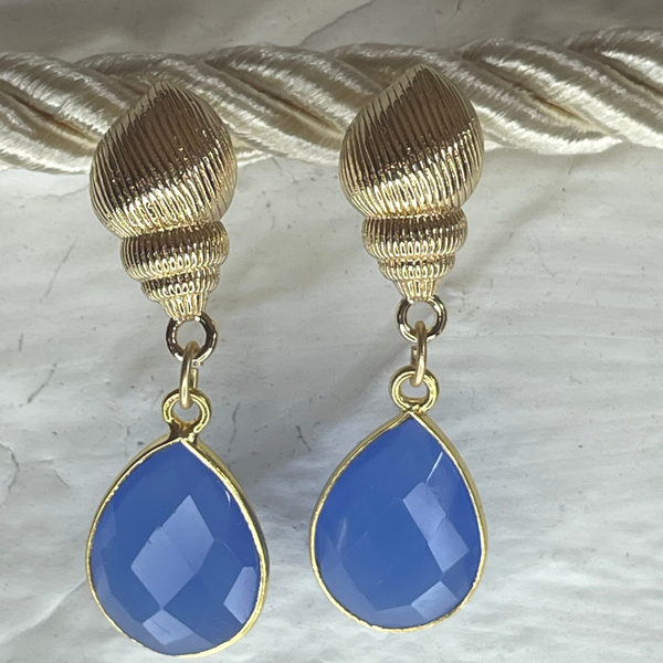 Boucle d'oreille coquillage or - calcédoine