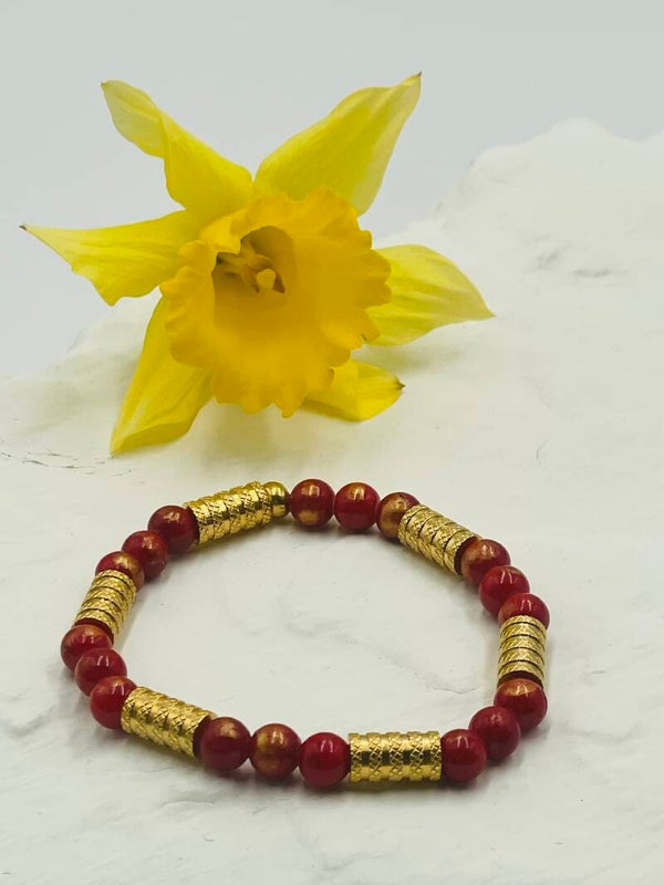 Bracelet perles Jade mashan rouge - cylindres or