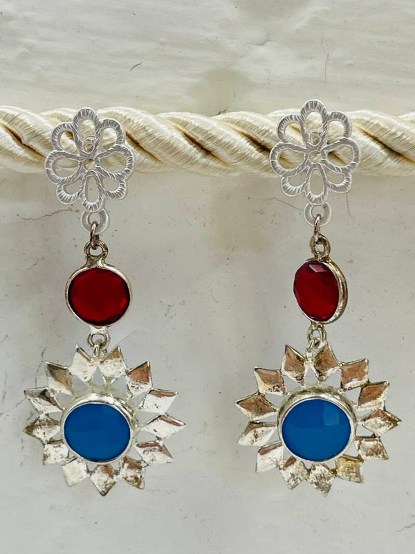 Boucle d'oreille argent fleur tournesol calcédoine - rubis