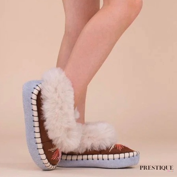 Moonrise kids sheepskin slippers Dione