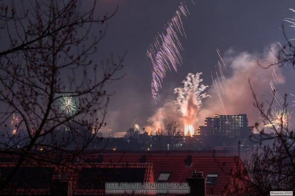 Vuurwerk boven Eindhoven