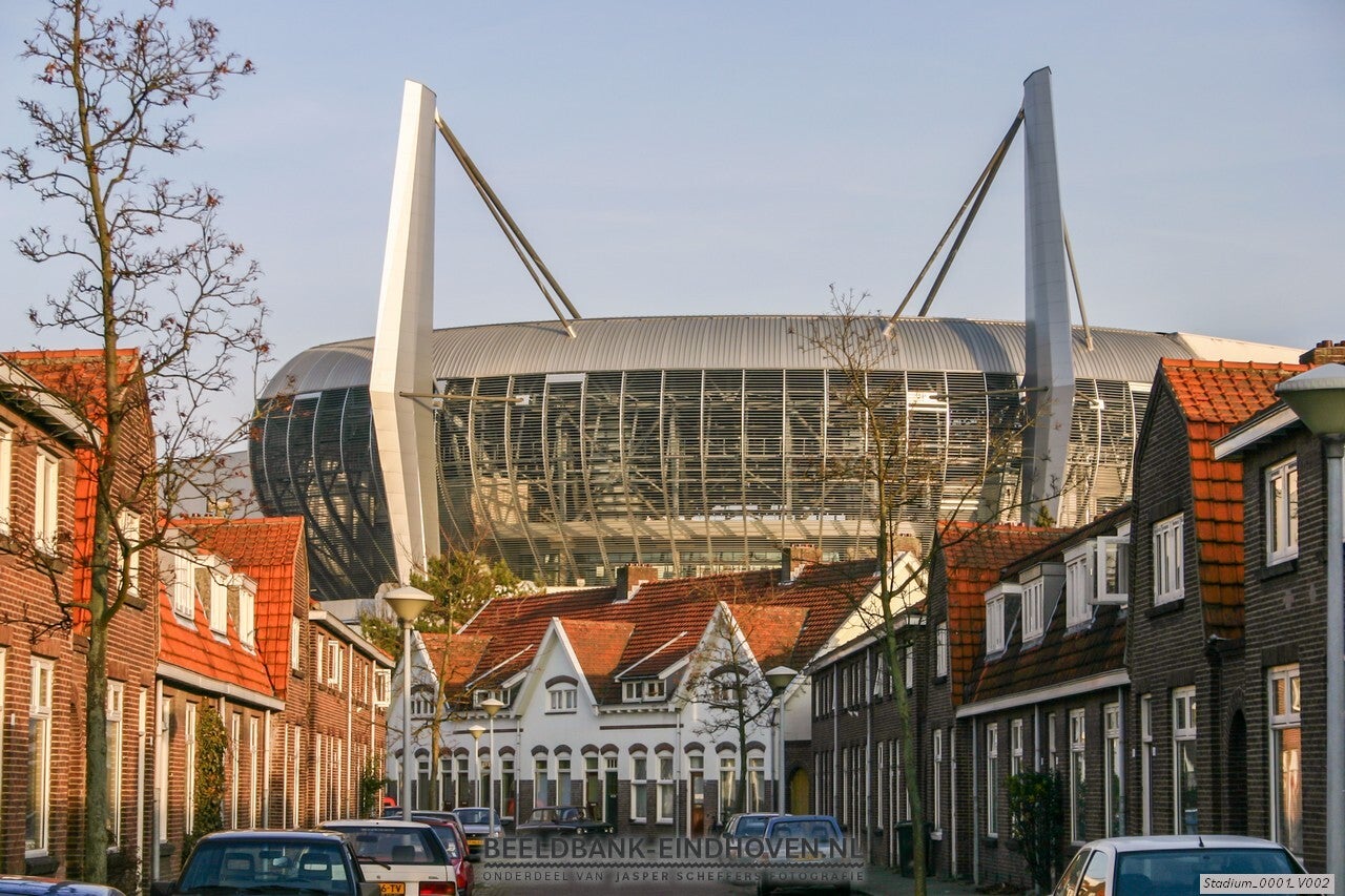 PSV Stadion gezien vanuit het Philipsdorp