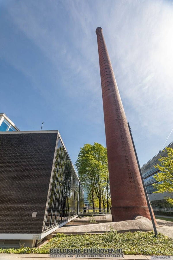 Schoorsteen Ceres gebouw