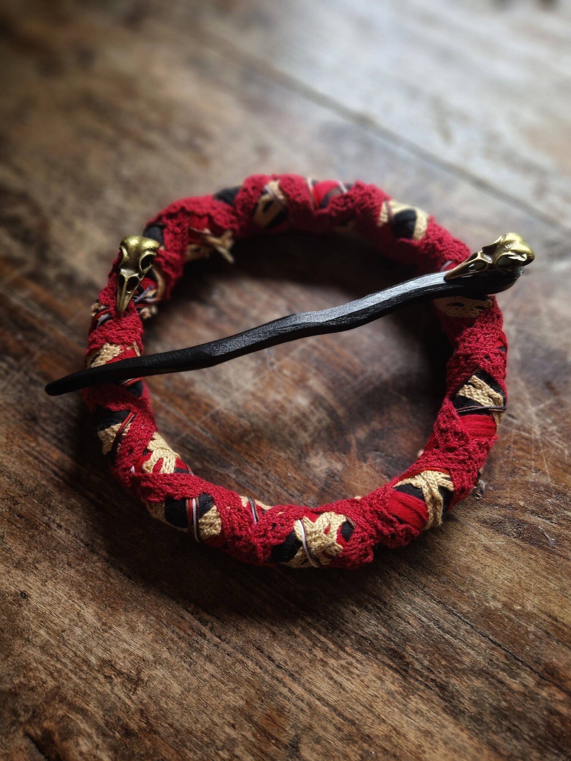 Red Raven Ø Extra Large