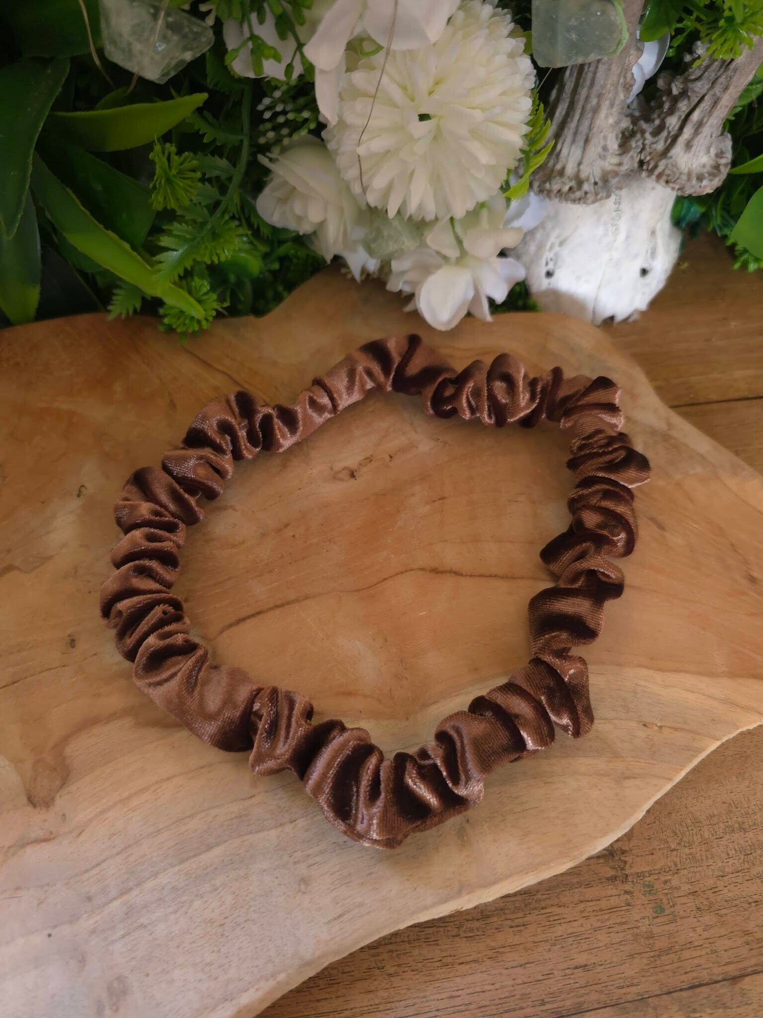 Velvet Scrunsie "Mocca"