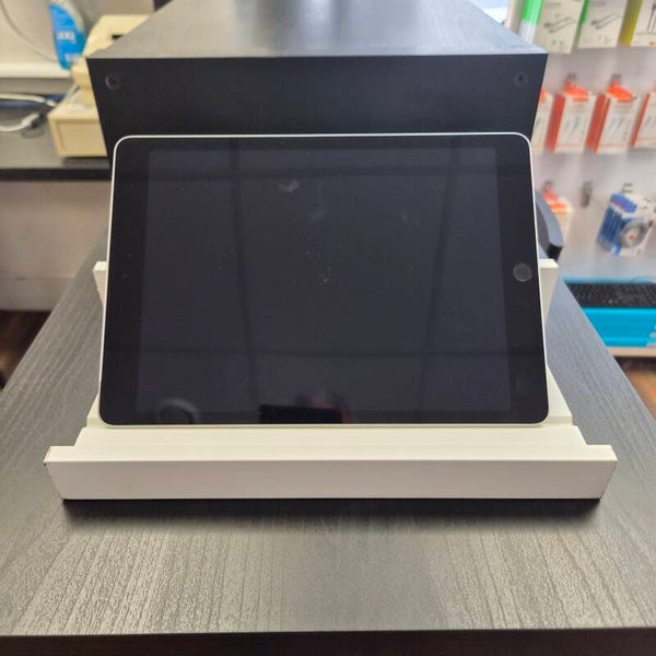 Ipad 9e gen 64 Gb wifi & Cellular space grey