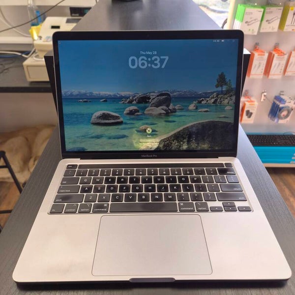 Macbook Pro 2020 i5 16GB/512GB