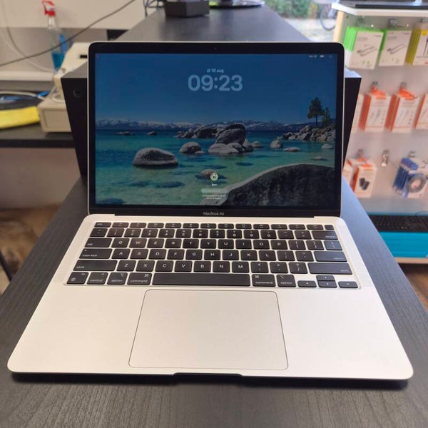 Macbook Air 2020 M1 8GB/256GB