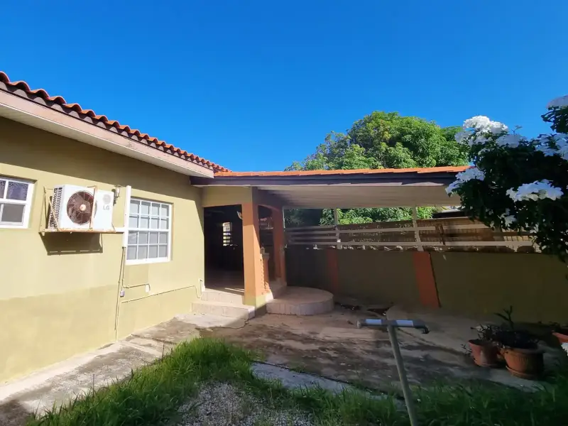 before restyling | Just Different Aruba